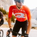 Maglia Q36.5 Gregarius Clima Dolomites Extreme da uomo rossa Maglia Q36.5 Gregarius Clima Dolomites Extreme da uomo rossa
