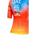 Completo da donna UAE TEAM ADQ2023 (maglia + salopette) da donna della squadra di ciclismo